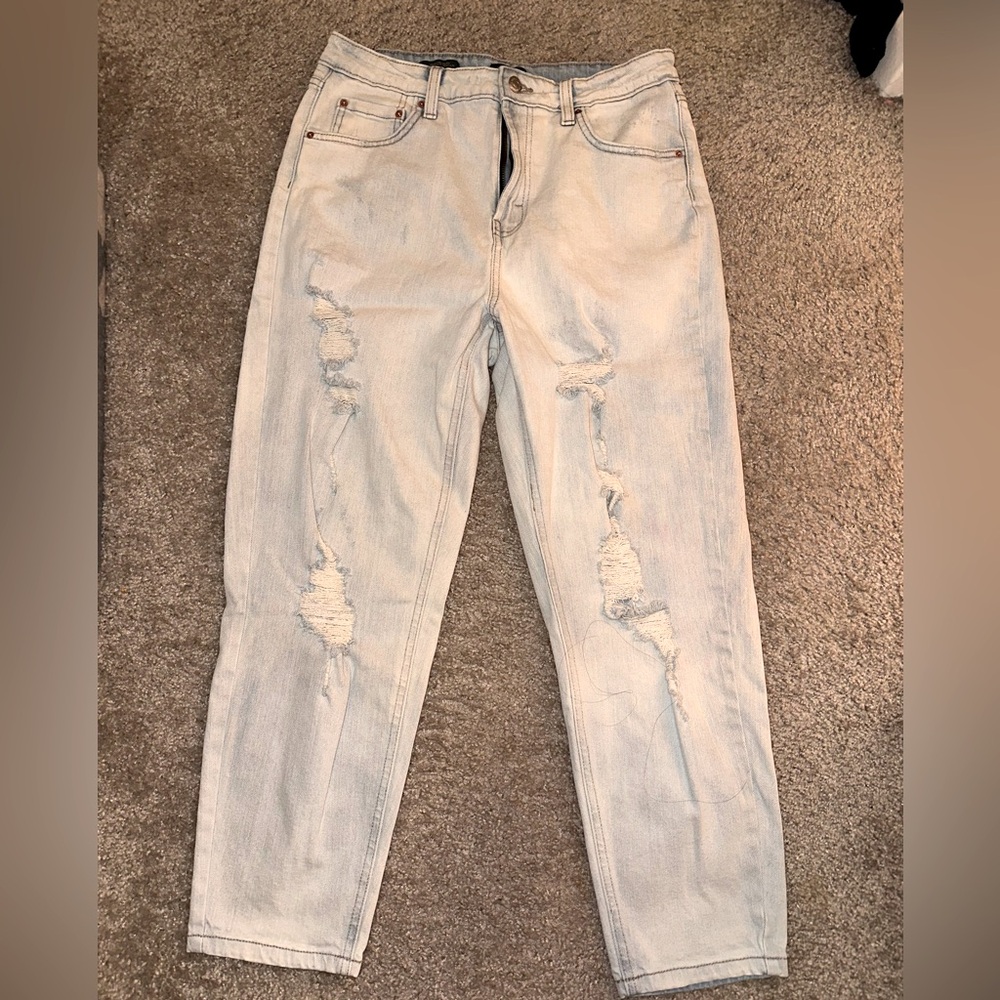 Used- Women - Highest Rise Mom Jean - Size: 10